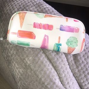 Kate Spade make up pouch